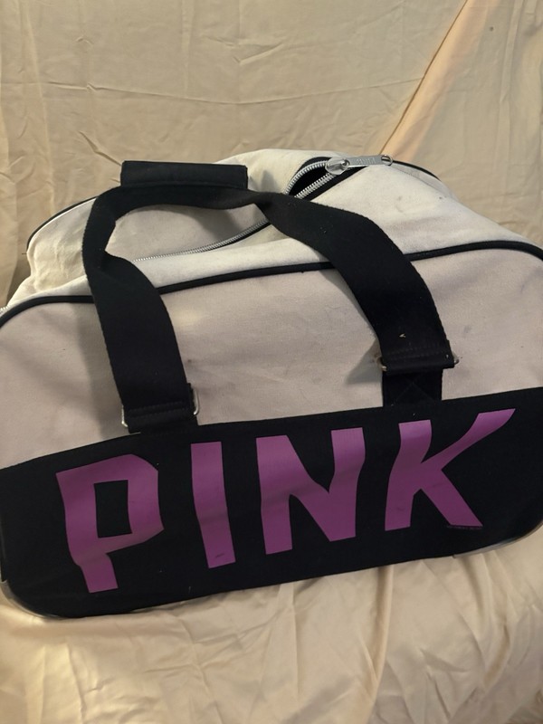 Victoria Secret “Pink” Carry On Rolling Suitcase/Duffel Bag Luggage Black Cream