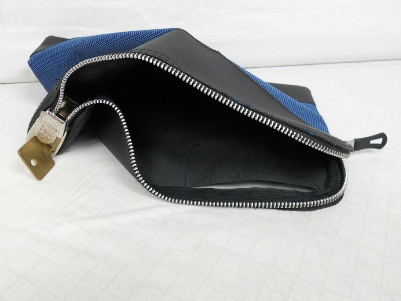 Master Lock Locking Zippered Security Bag Keeps Jewelry Cash Documents etc. Safe gallery