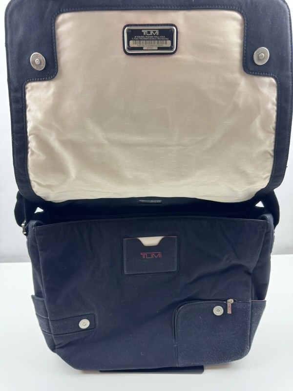 Tumi SANDO 6172D Black Computer Messenger Laptop Bag 16"x12.5" Nylon In EUC gallery