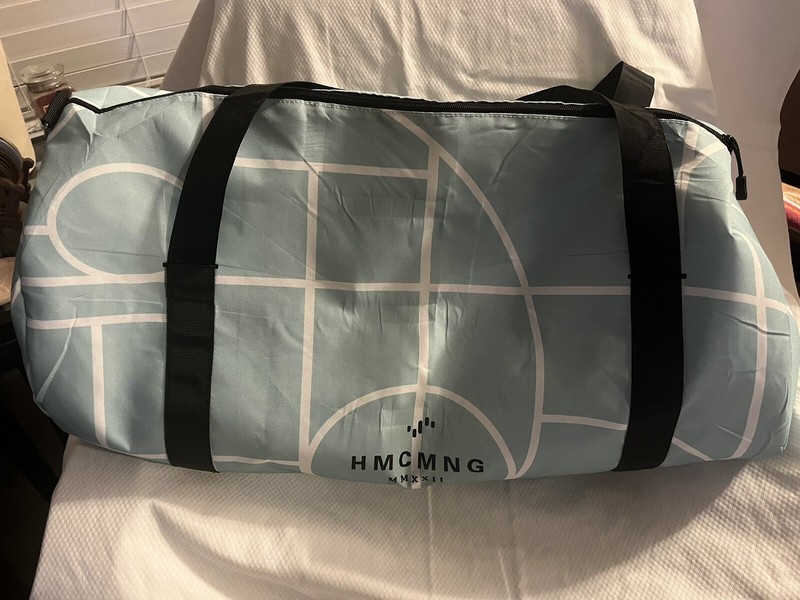 HMCMNG Large Green Duffle with Black Straps 25″L x 13″W x 13″H