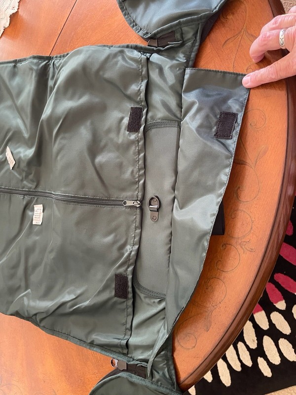 Perfect for Fall Travel - Halfday Duffel Garment Bag - UNOPENED EXECUTIVE LEVEL gallery