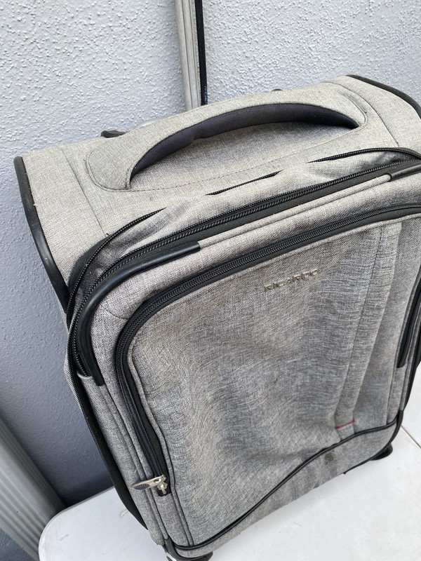 ricardo beverly hills Large Rolling Spinning Large Soft Suitcase Gray USB Port gallery