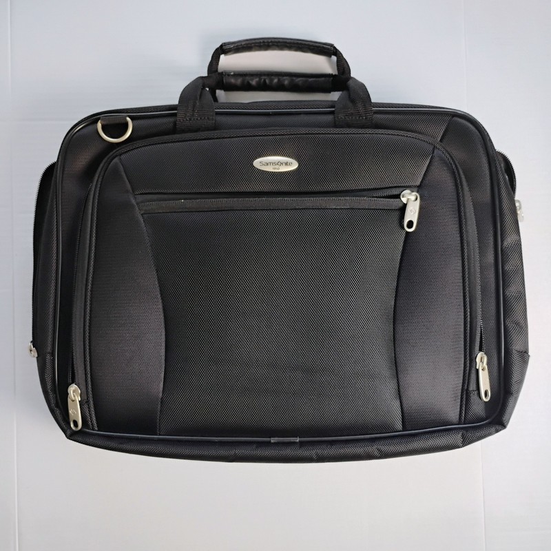 Samsonite 1910 EZ Scan TSA Checkpoint Friendly 17” Laptop Briefcase Bag Black