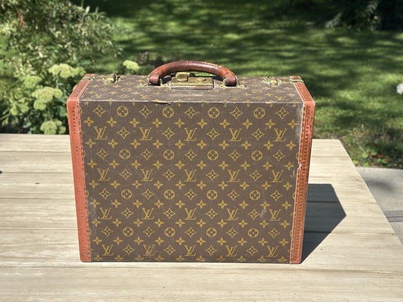 Louis Vuitton Suitcase Trunk Monogram Canvas Hard Case Travel Luggage gallery
