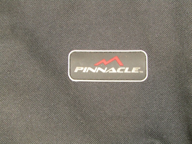 Pinnacle Rolling Duffle Bag w/Handle-Green/Black-30”L x 15”W x 11”H-VGUC gallery