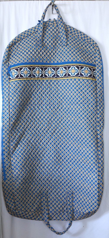 VERA BRADLEY Riviera Pattern Zip Close Garment Bag 24 X 48 NWOT