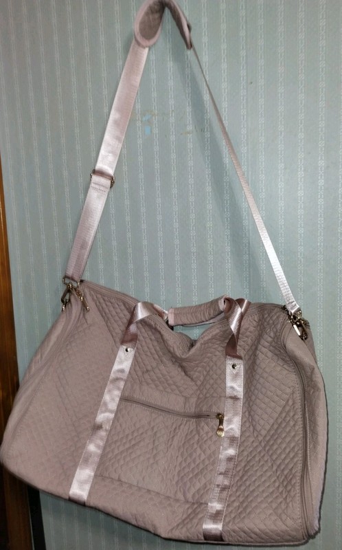 C. Life Quilted Convertible Garment Duffel Bag / With Shoe Storage