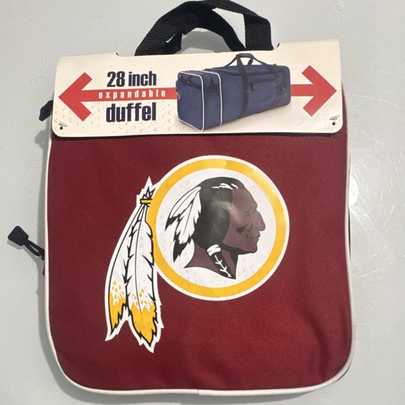Maroon 28 Inch Expandable Duffel Bag with Padded Strap, Side & Front Pockets