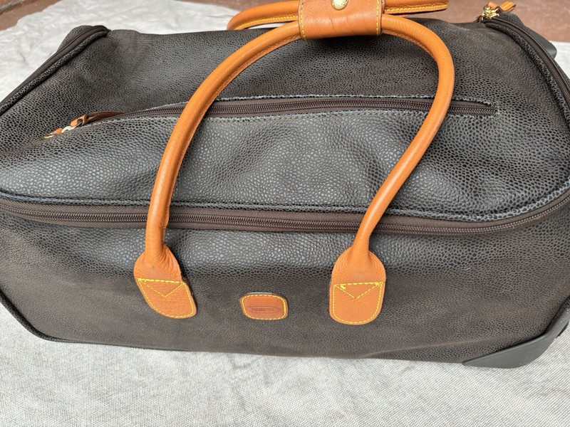 Bric’s Wheeled Duffle Bag Brown Pebble Leather Luggage Clean READ