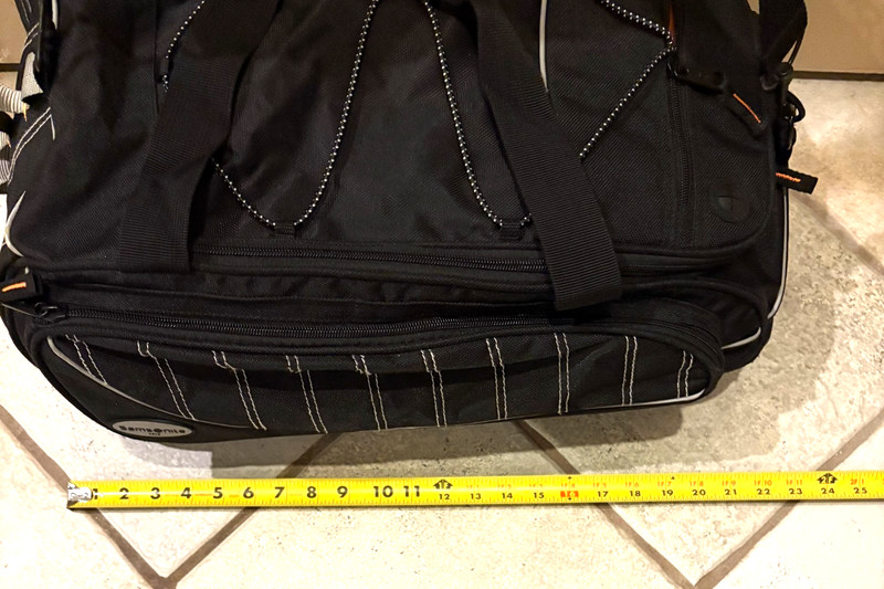 Samsonite Duffle w Handle + Detachable Shoulder Strap OR Backpack w Hidden Strap gallery