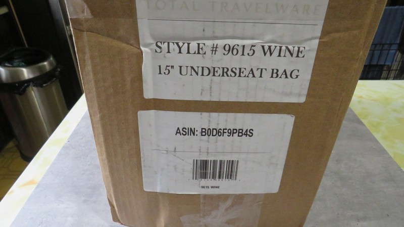 TOTAL TRAVELWARE Everest Expandable Softside Spinner, 15" Wine gallery