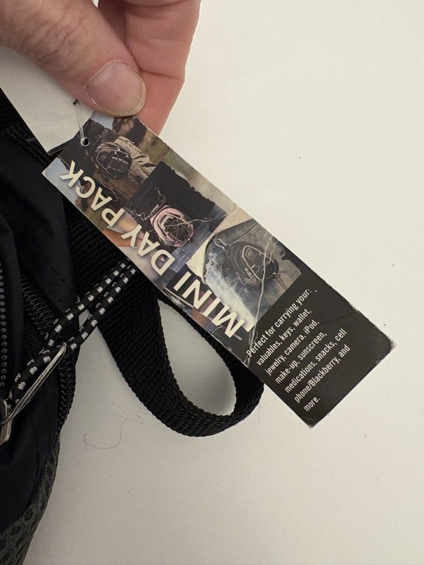 NWT Universal Studios Mini Day Fanny Pack Clip Crossbody Bag Adjustable Straps gallery