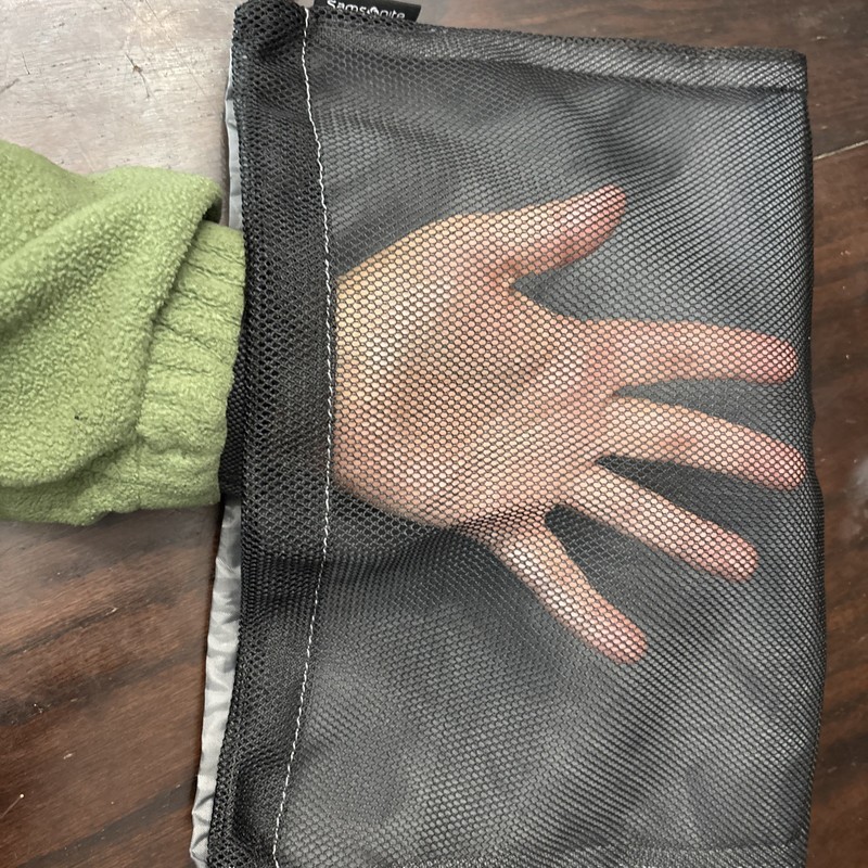 Samsonite Gray/Black Mesh Accessory Bag Dirty Clothes Shoes New gallery