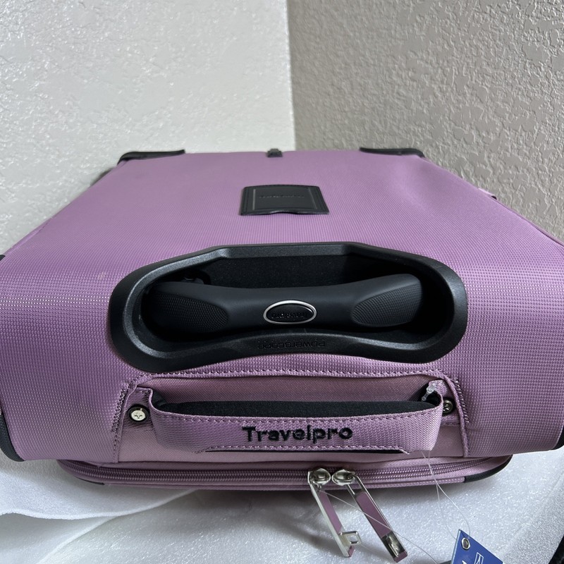 Travelpro Maxlite5 Softside Expandable Carry on Luggage with 4Spinner Wheels gallery