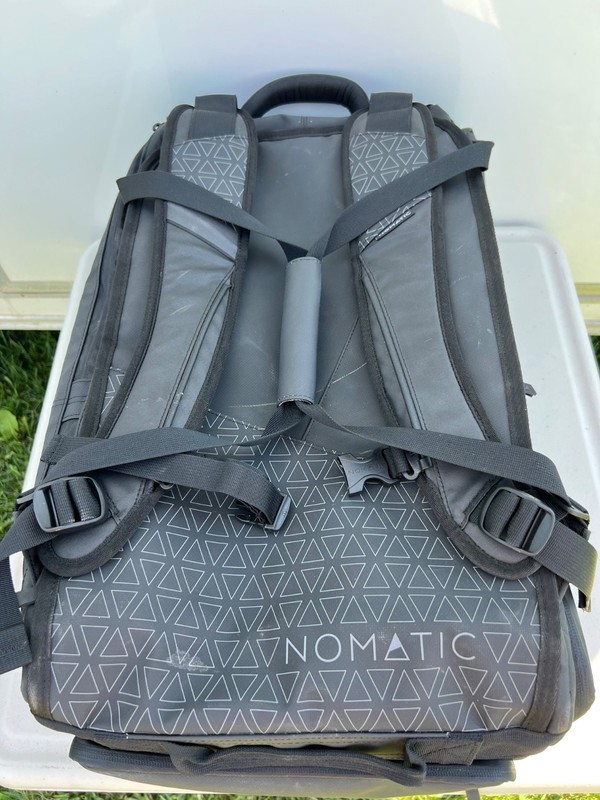 NOMATIC 40L Premium Travel Bag Convertible Backpack Duffel Black Carry-On