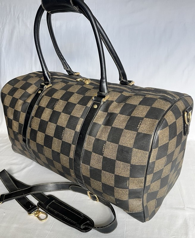Authentic Checkered Fendi Duffel shoulder/hand gym Bag large luggage travel gallery