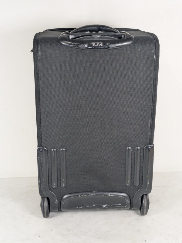 TUMI G4 Alpha 22022D4 Expandable 22 Inch Upright Wheeled Luggage - Black gallery