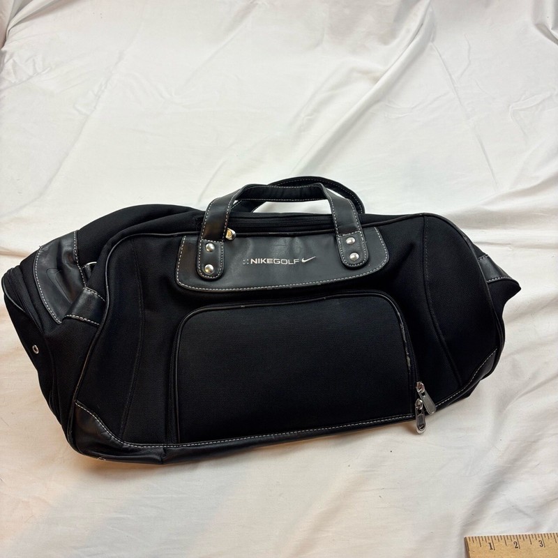 Nike TGDWU 001 062007 EVI Duffel Bag Black Two Handles Logo Synthetic Leather