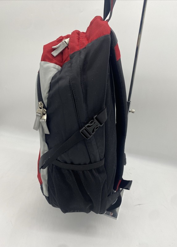 Swiss Army Basic Daypack Adelaide University Collection. Red 38273 gallery