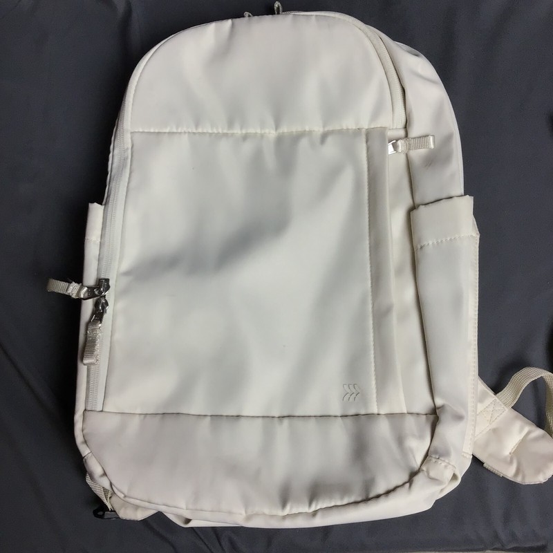 17.5″ Lifestyle Backpack Off-White – All in Motion