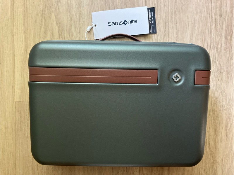 NEW Samsonite Virtuosa Hard Train Case Crossbody Travel Makeup Case Pine Green