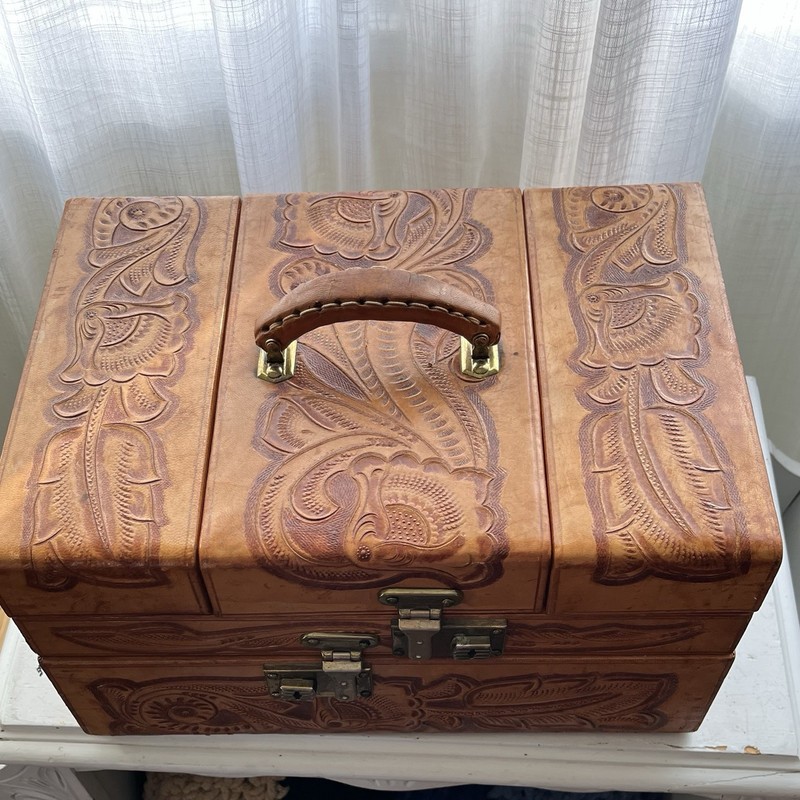 Floral Tooled Leather Train Makeup Case w/ Handle Vintage Western Boho Rare gallery