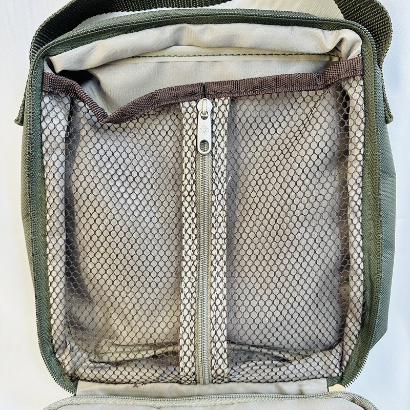 Samsonite Hanging Toiletry Bag 10” Travel Bag/ Shaving Kit Bag - Olive Green gallery