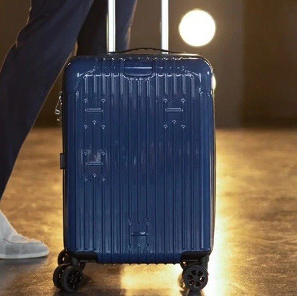 Hotel Collection Compact, maneuverable 31"Check-In BLUE $354.00 gallery