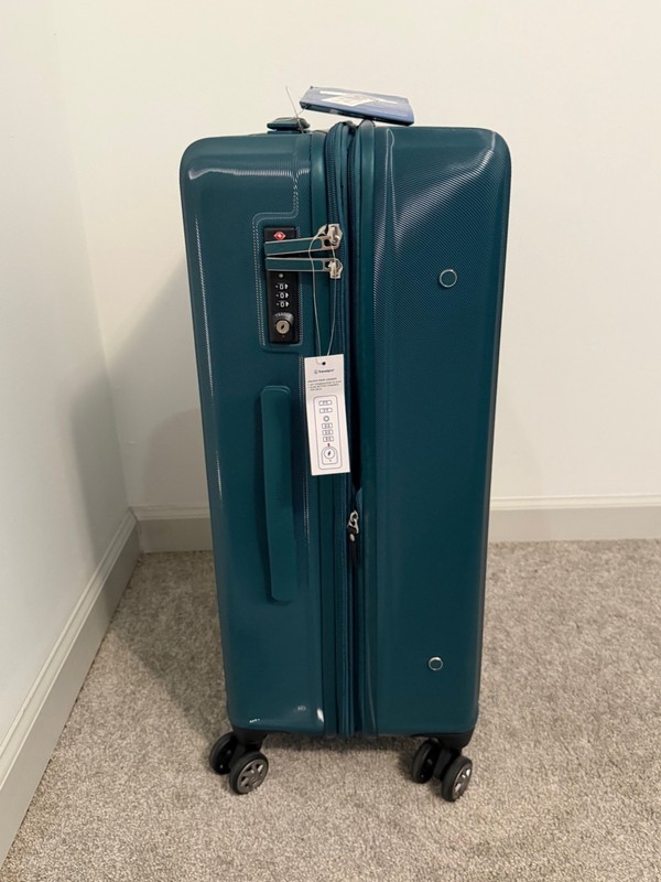 Travelpro Walkabout 6 Medium Check-In Hardside Spinner Teal Expandable TSA gallery