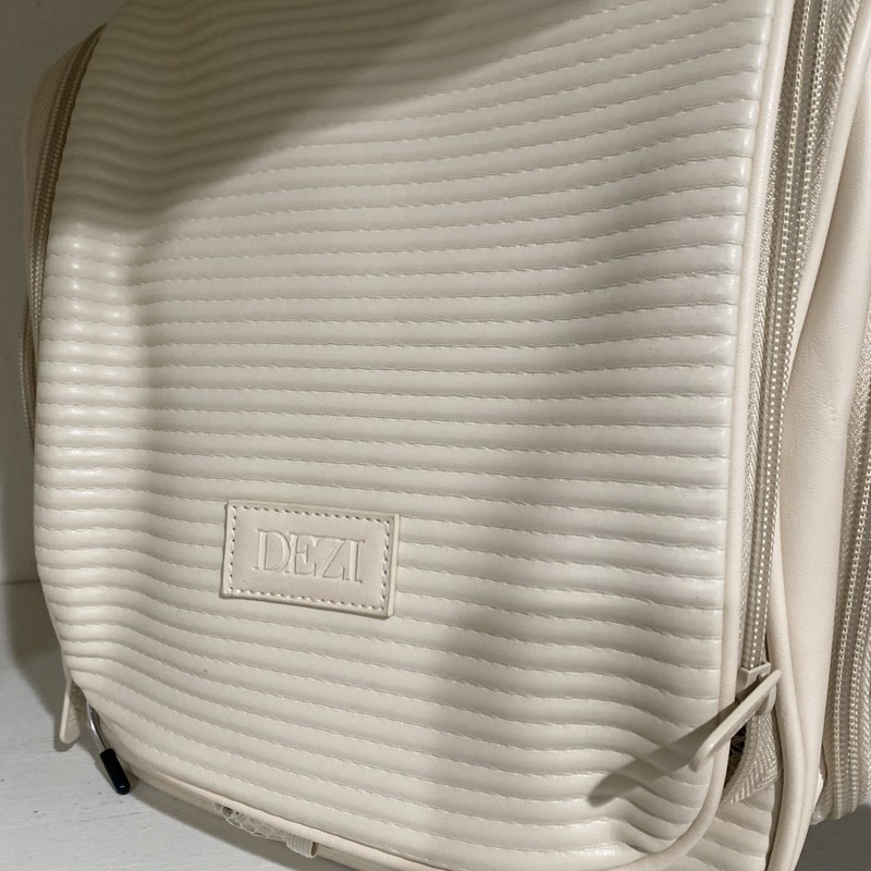 Dezi PACK IT ALL Multi-Purpose Hanging Travel Bag NWT gallery
