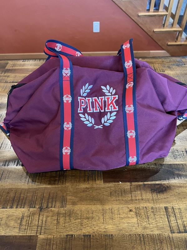 VICTORIA’S SECRET PINK BURGUNDY DUFFLE DUFF BAG WEEKENDER TOTE