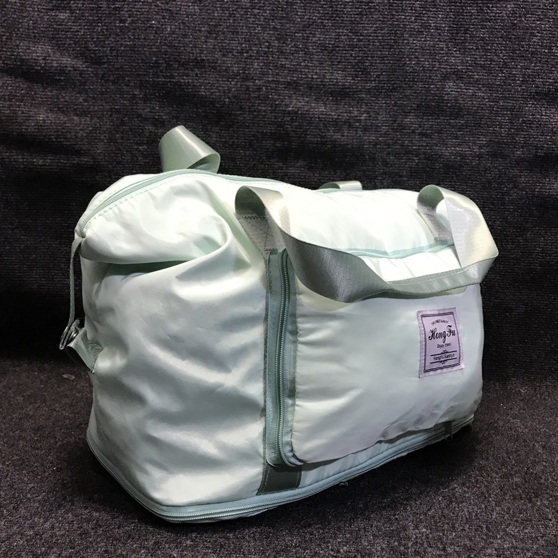 Hong Fu Carry On Travel Duffle Style Water Resistant Foldable & Expandable Bag gallery