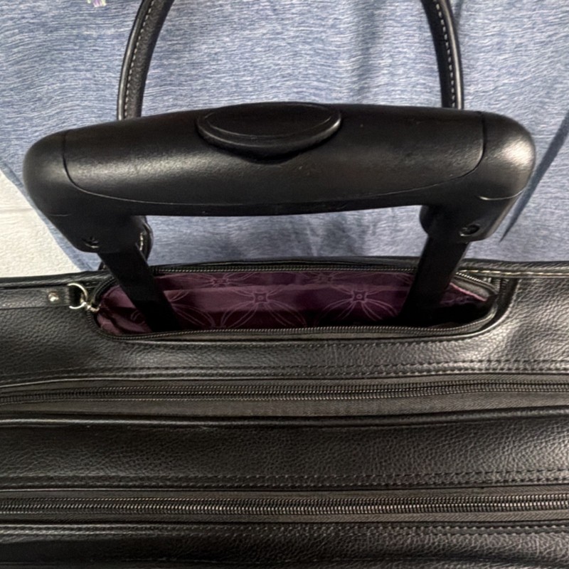 Samsonite Black Leather Rolling Business bag with Wheels & Multiple Compartments gallery