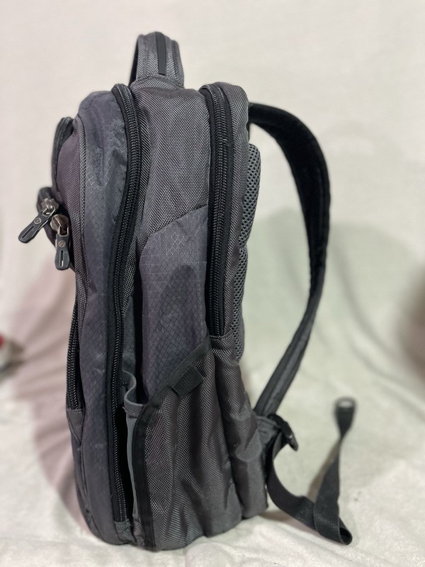 Samsonite Black Nylon Backpack Multiple Compartments and laptop slip gallery