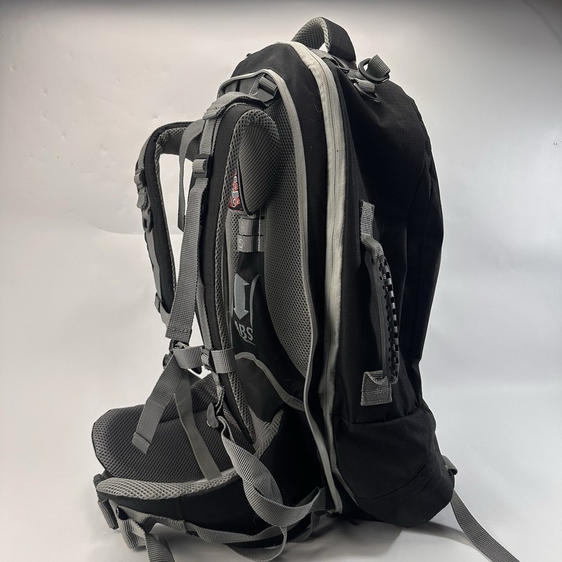 Highlander Explorer 45L Travel Pack Ruckcase Backpack Luggage -Great Condition!