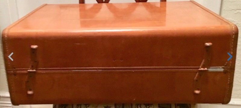 Impressive Functional Large Samsonite Suitcase 24" X 20”" X 7”l GREAT GIFT CURIO gallery