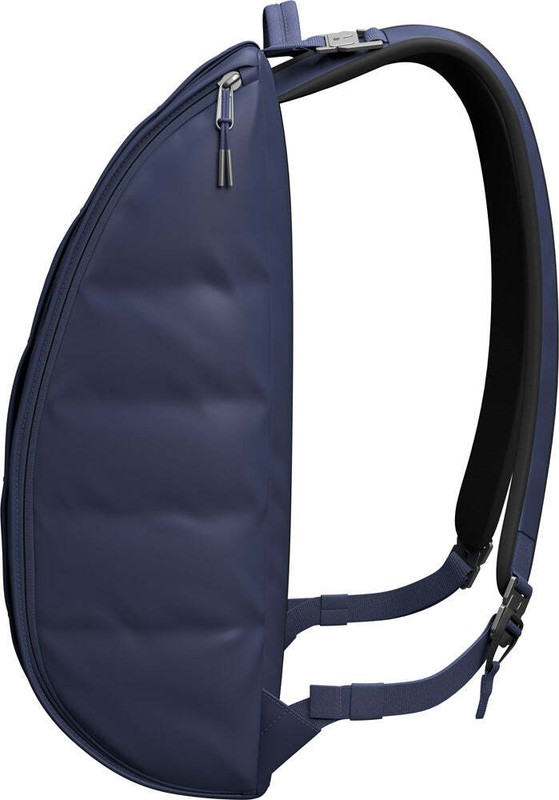 D_b_ Hugger Base Backpack, 15L gallery