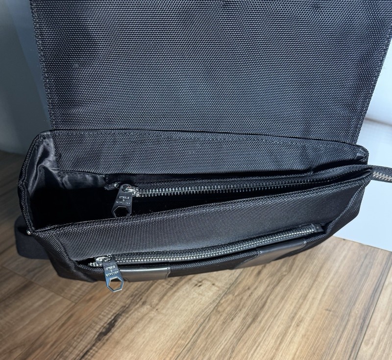Steele & Borough The Backpack Water Repellent Heavy Duty Modern Mens Black EUC gallery