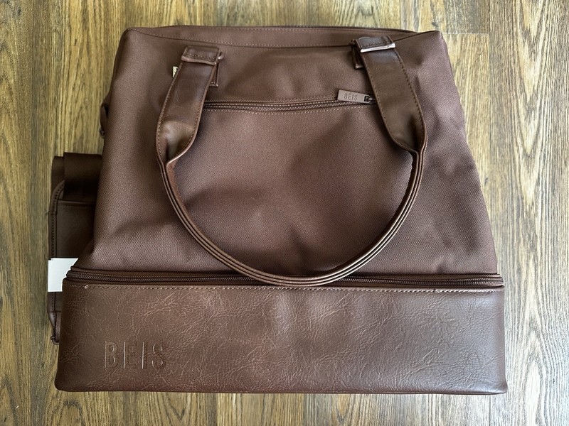 BÉIS Mini Weekender Brown Overnight Bag Solid Zip Closure Shoulder Strap