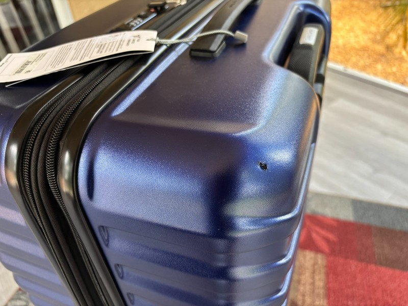Samsonite Spin Tech 6 Large Spinner Color: Sapphire Blue gallery