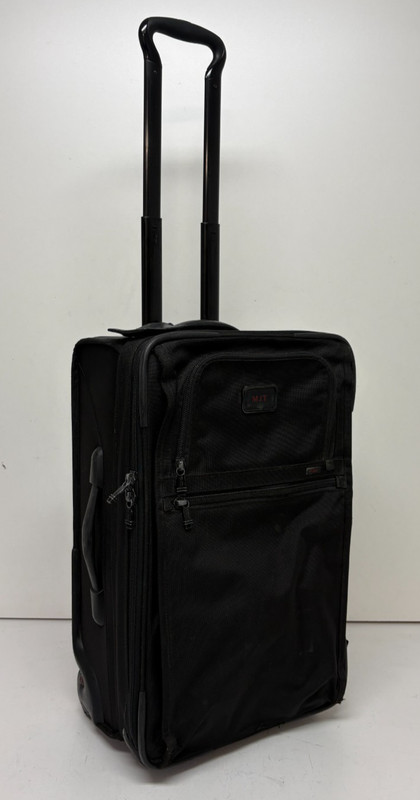 TUMI Alpha 22022DH Black Upright Rolling Expandable Carry-On Suitcase GREAT