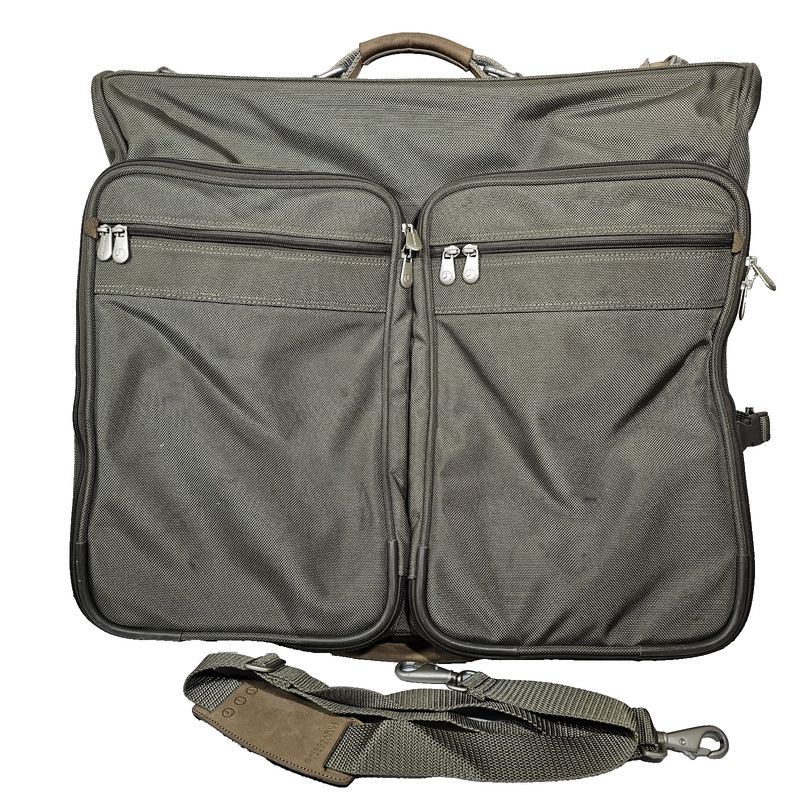 Briggs Riley Wardrobe 24” Garment Bag Olive Baseline Style 1170 Shoulder READ