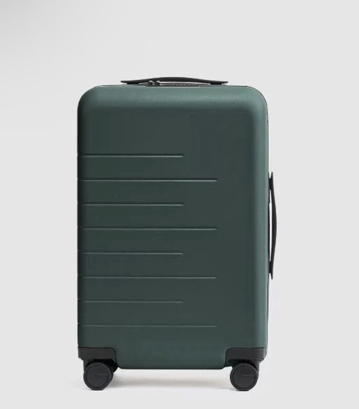 Quince Carry-On Suitcase Dark Green 21” Travel Luggage Hard Shell New