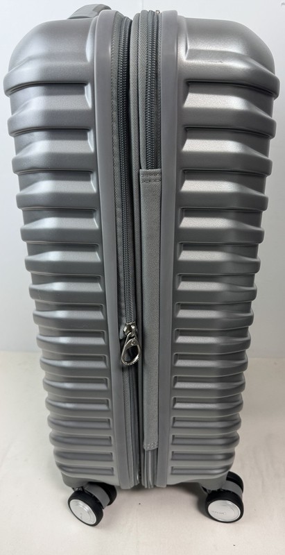 Samsonite Spin Tech 6 Expandable Carry-On Spinner Suitcase Luggage gallery