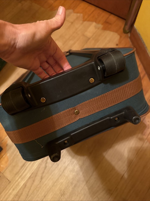 Vintage 80s Polo Ralph Lauren Suitcase Hunter Green Roller Wheels Carry On Size gallery