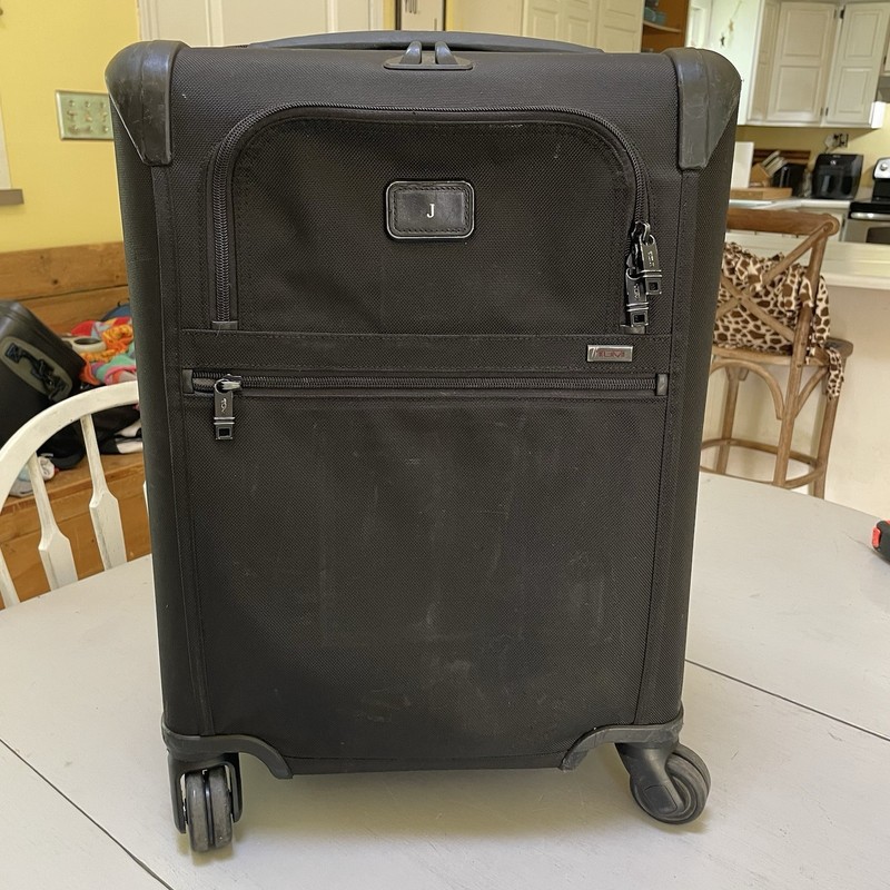 Tumi Alpha 2 Black Expandable 22” 4 Wheeled Spinner Carry On 22061D2 – READ
