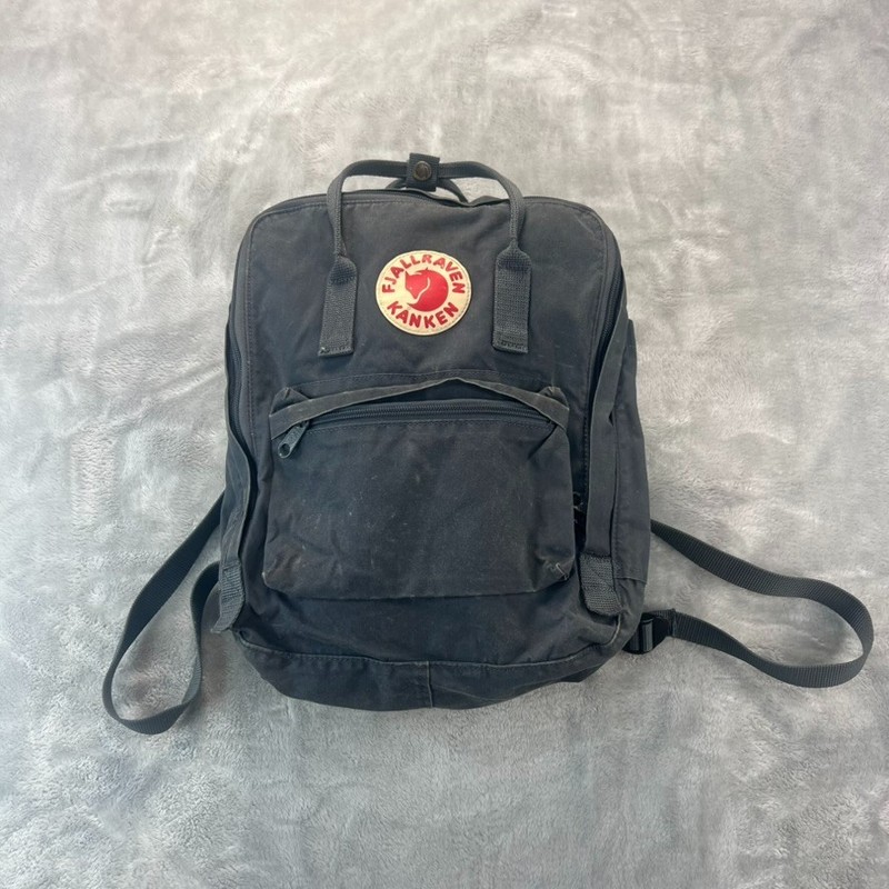 Fjallraven Kranken Backpack Adult Medium Gray