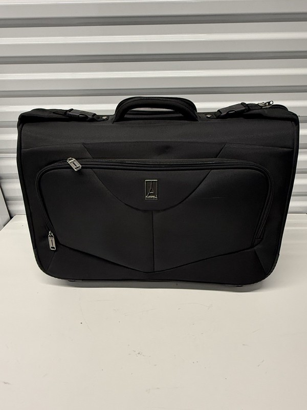 Travelpro Rolling Carry On Suiter Luggage Garment Bag Black 22″ Style