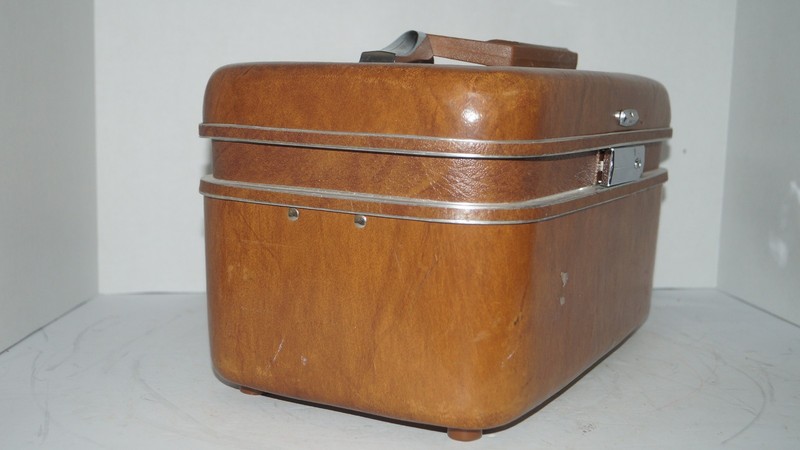 Vintage AIRWAY Hard Shell Train Plane Travel Case Luggage Suitcase gallery