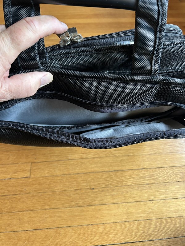Samsonite Top Load Laptop Computer Case Bag - Model 605 Multi-Pocket Black -NICE gallery